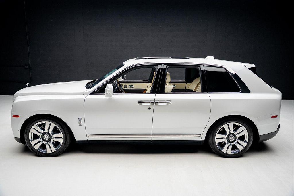 used 2019 Rolls-Royce Cullinan car, priced at $219,999