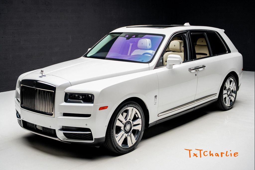used 2019 Rolls-Royce Cullinan car, priced at $219,999
