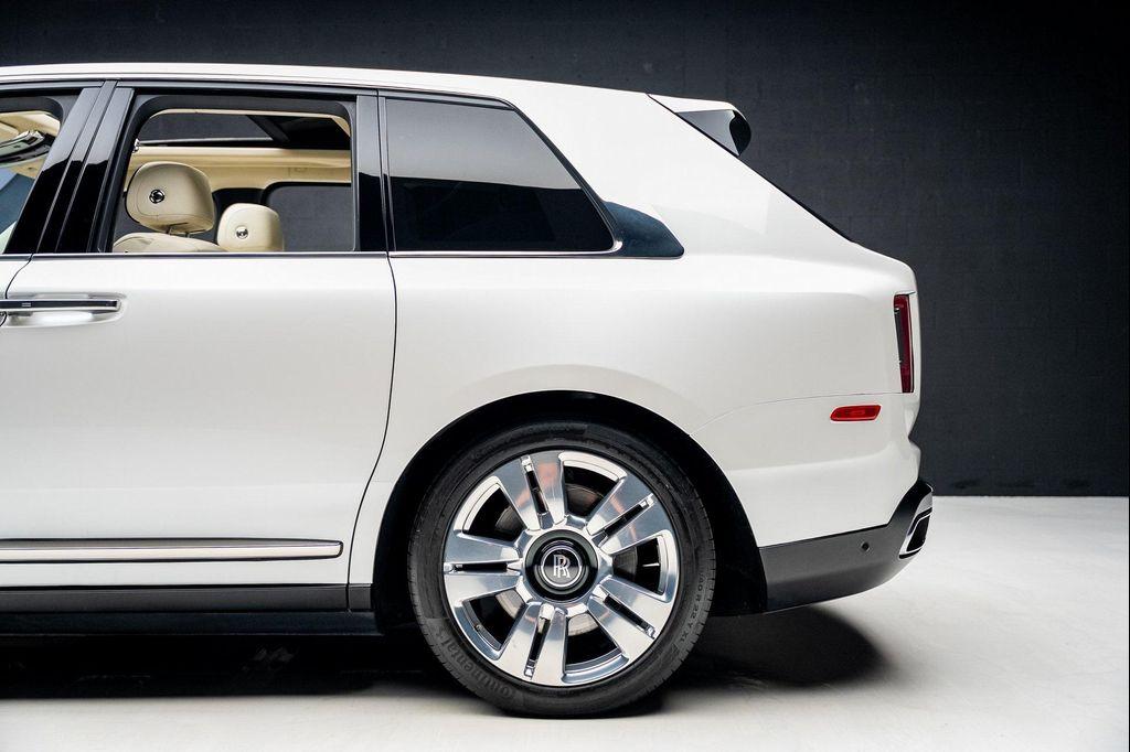 used 2019 Rolls-Royce Cullinan car, priced at $219,999
