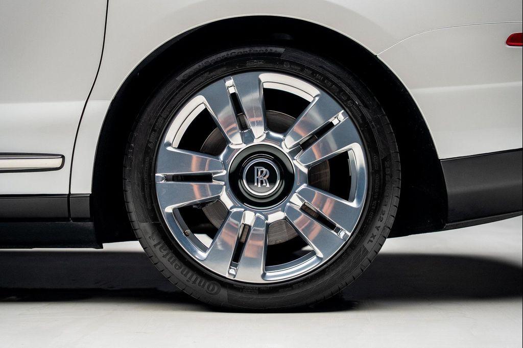 used 2019 Rolls-Royce Cullinan car, priced at $219,999