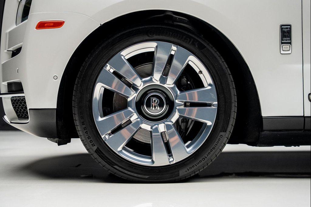 used 2019 Rolls-Royce Cullinan car, priced at $219,999