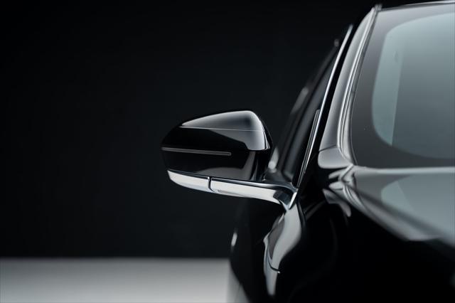 used 2024 BMW i7 car, priced at $79,999