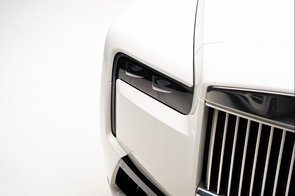 used 2025 Rolls-Royce Cullinan car, priced at $439,999