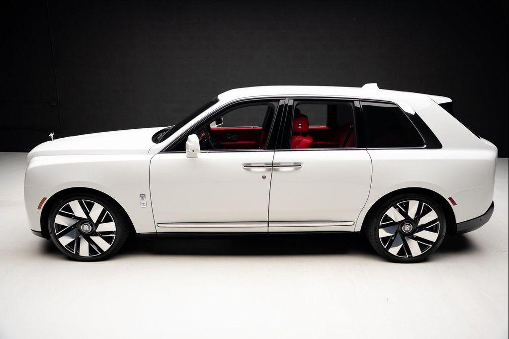used 2025 Rolls-Royce Cullinan car, priced at $439,999