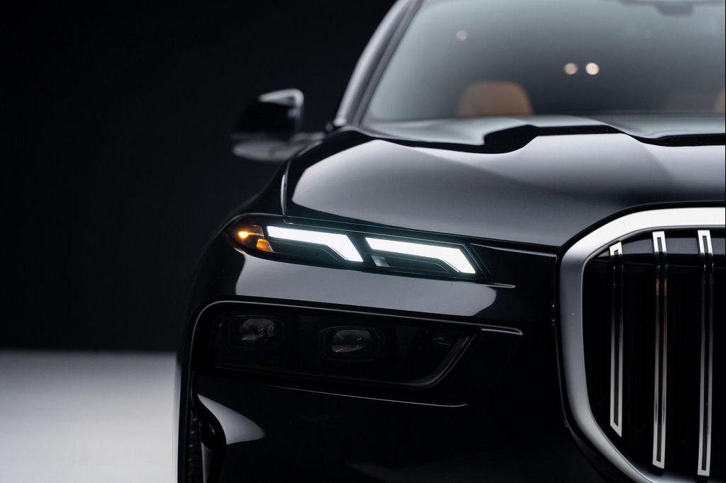 used 2025 BMW X7 car, priced at $74,999