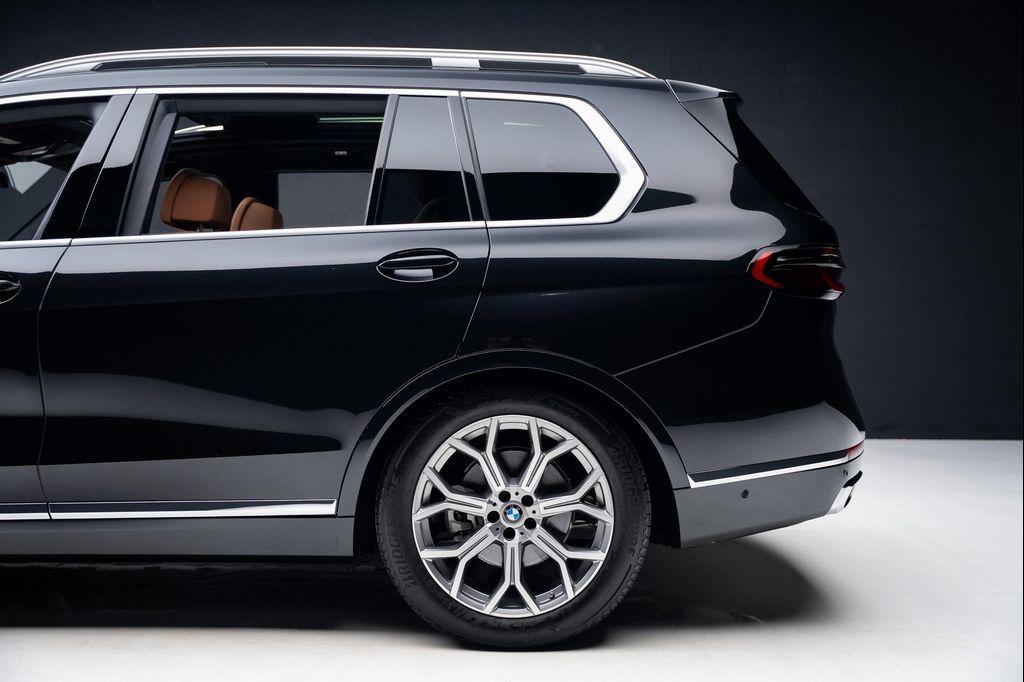 used 2025 BMW X7 car, priced at $74,999