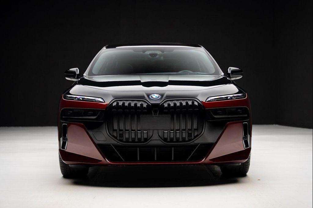 used 2024 BMW i7 car, priced at $80,999