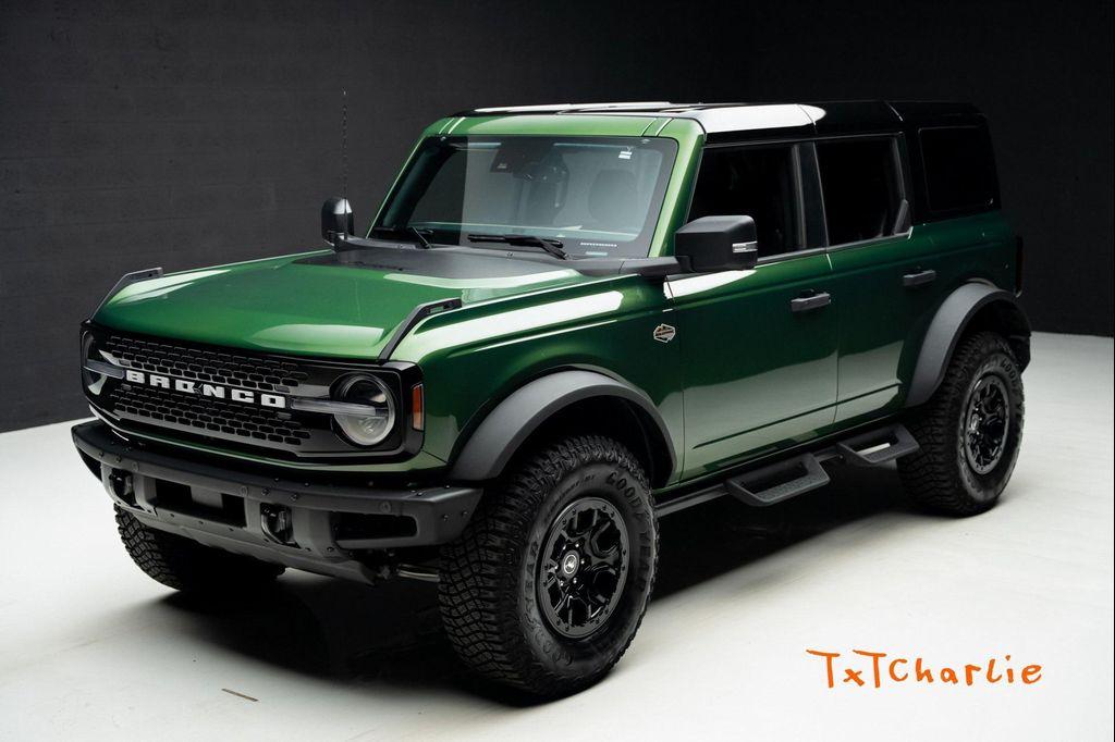 used 2024 Ford Bronco car, priced at $55,999