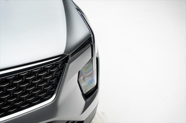 used 2024 Cadillac XT4 car, priced at $29,999