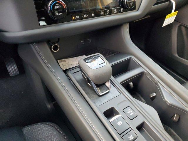 new 2025 Nissan Pathfinder car, priced at $34,878