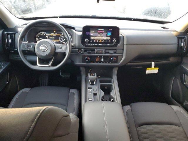 new 2025 Nissan Pathfinder car, priced at $34,878