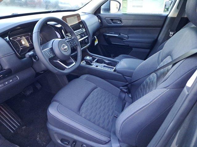 new 2025 Nissan Pathfinder car, priced at $33,245