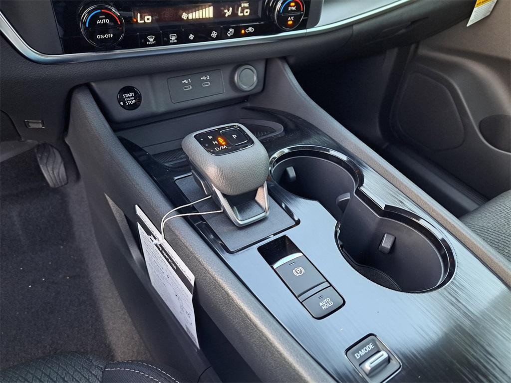 new 2025 Nissan Rogue car, priced at $29,575