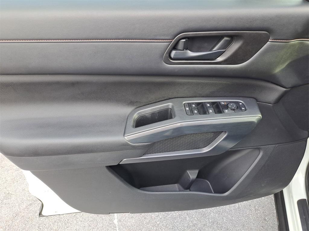 used 2023 Nissan Pathfinder car, priced at $31,957