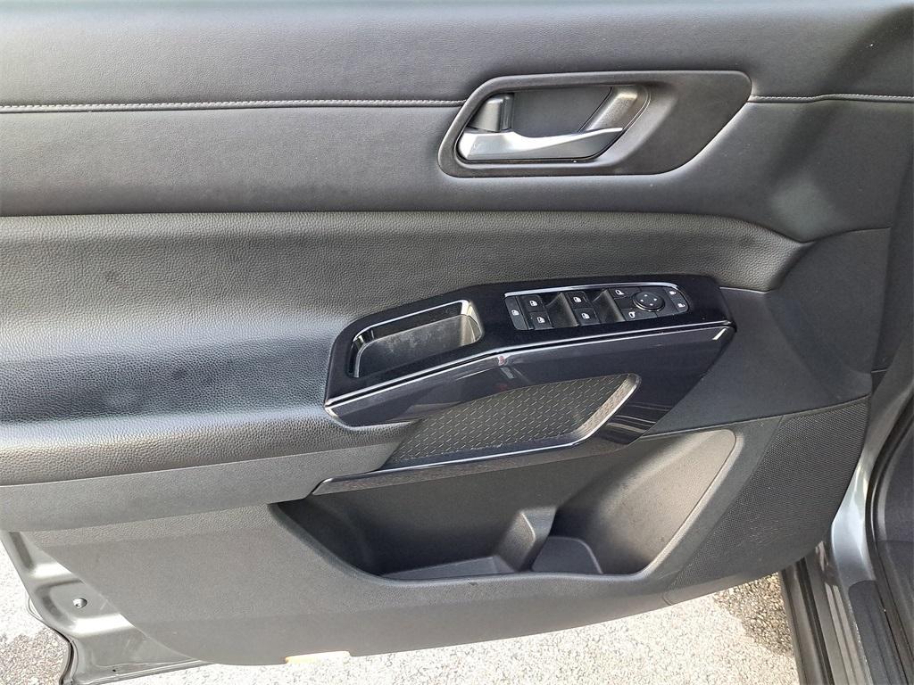 used 2022 Nissan Pathfinder car, priced at $25,857