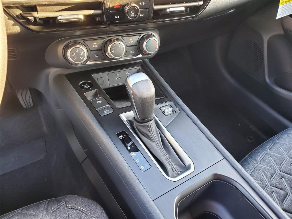 new 2025 Nissan Kicks car, priced at $23,719