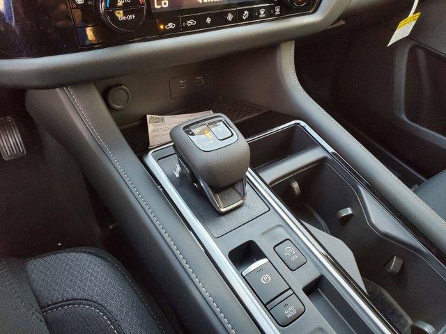 new 2025 Nissan Pathfinder car, priced at $38,332