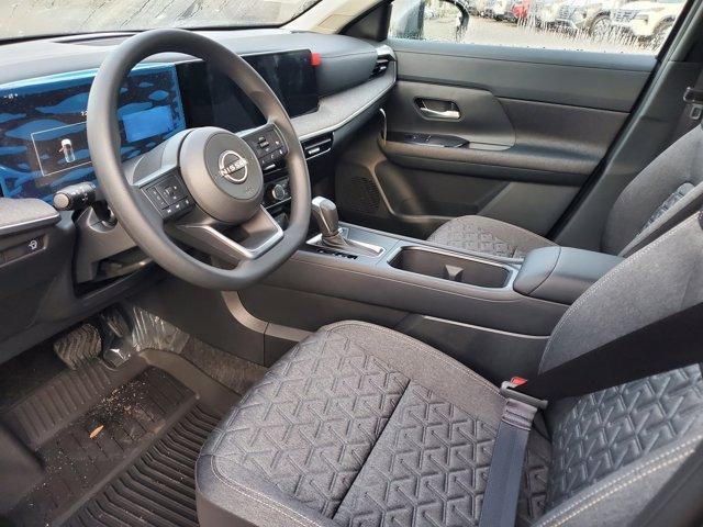 new 2025 Nissan Kicks car, priced at $25,272