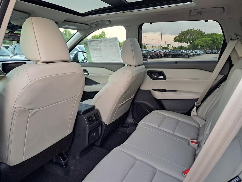 new 2025 Nissan Rogue car, priced at $30,968