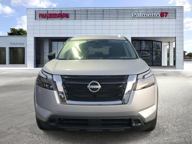 new 2025 Nissan Pathfinder car, priced at $34,878