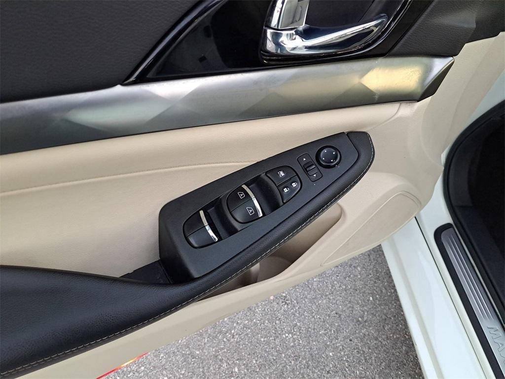 used 2021 Nissan Maxima car, priced at $22,957