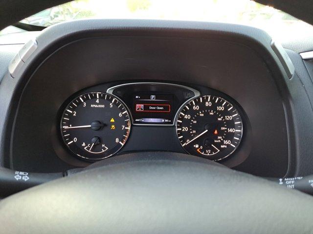 used 2020 Nissan Pathfinder car, priced at $19,657