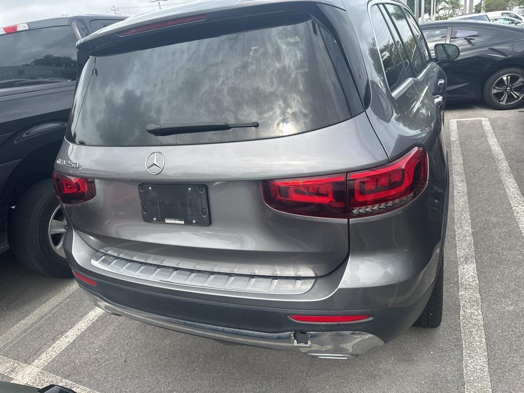 used 2021 Mercedes-Benz GLB 250 car, priced at $25,991