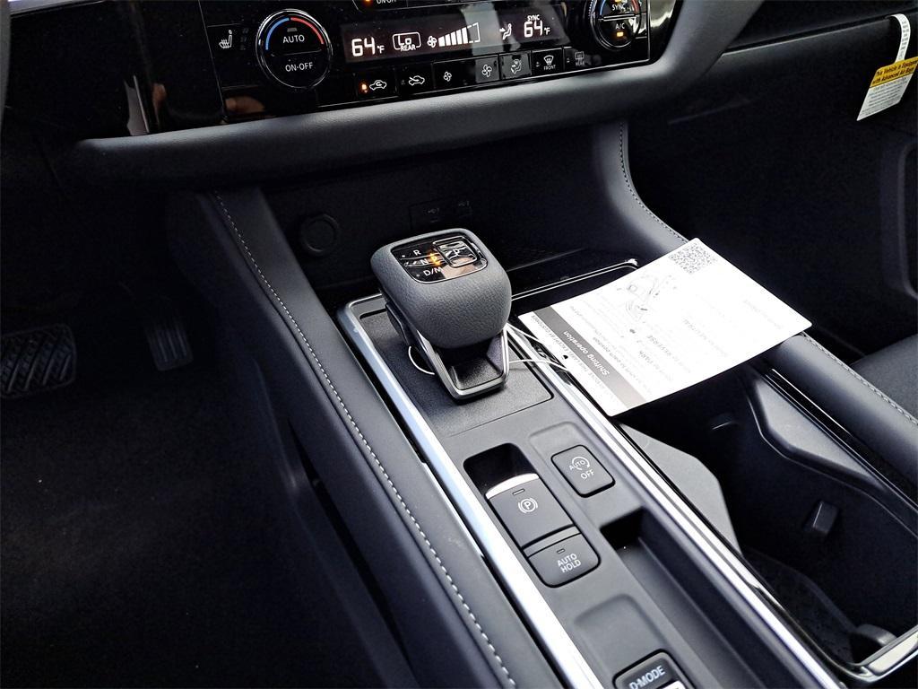 new 2025 Nissan Pathfinder car, priced at $34,086