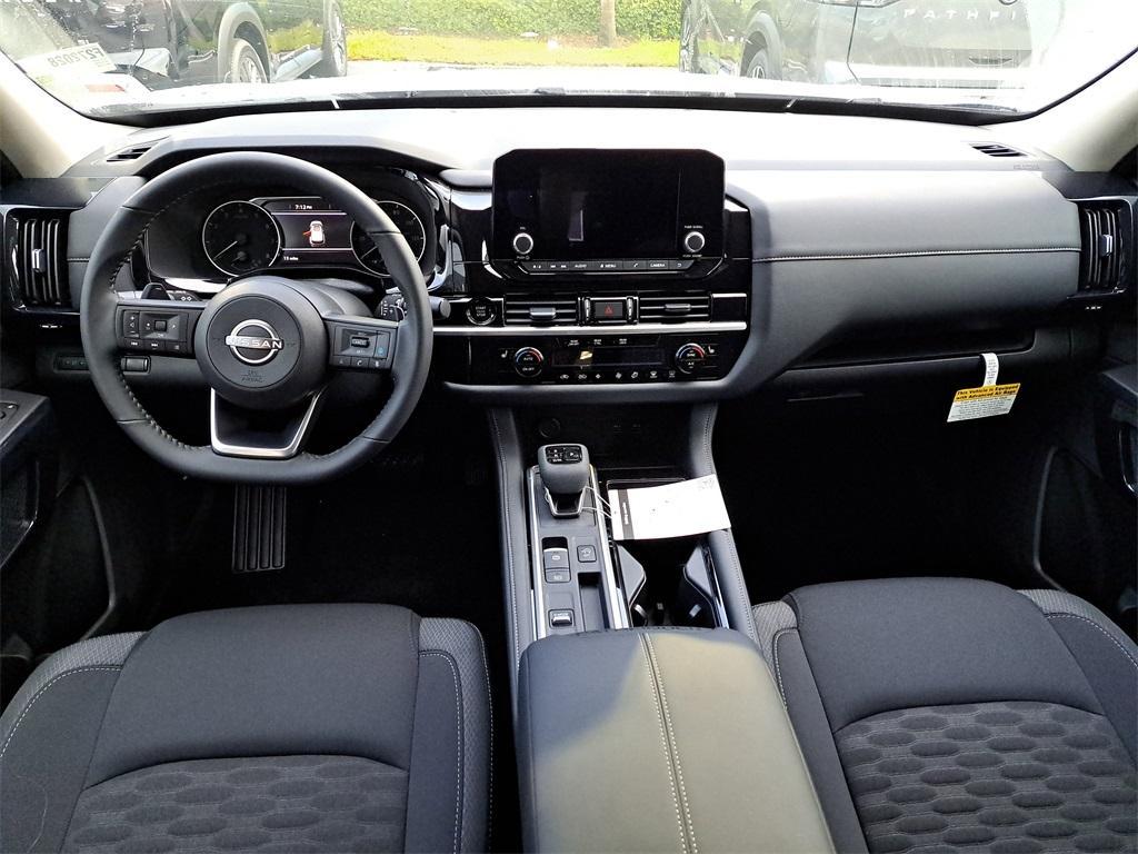 new 2025 Nissan Pathfinder car, priced at $34,086
