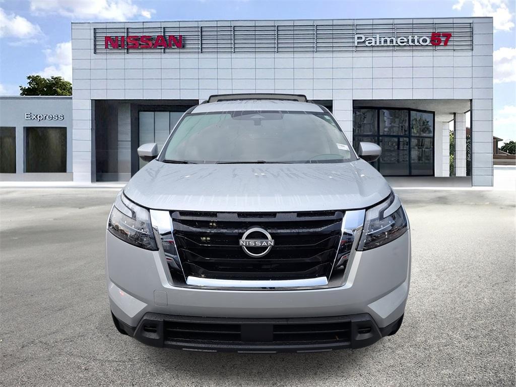new 2025 Nissan Pathfinder car, priced at $34,086