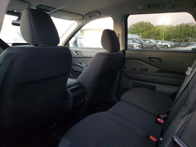 new 2025 Nissan Pathfinder car, priced at $38,413