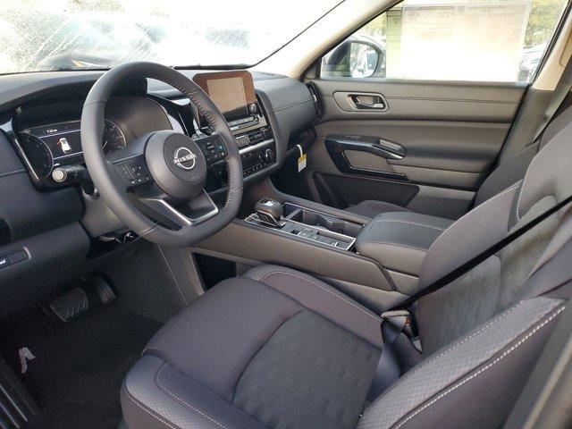 new 2025 Nissan Pathfinder car, priced at $38,413