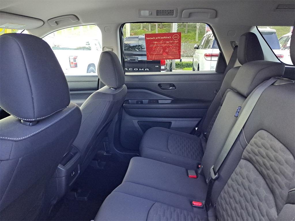 used 2024 Nissan Pathfinder car, priced at $30,991