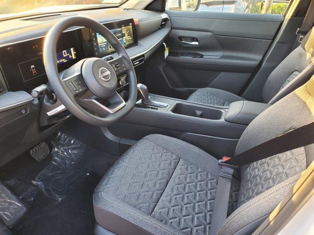new 2025 Nissan Kicks car, priced at $23,971