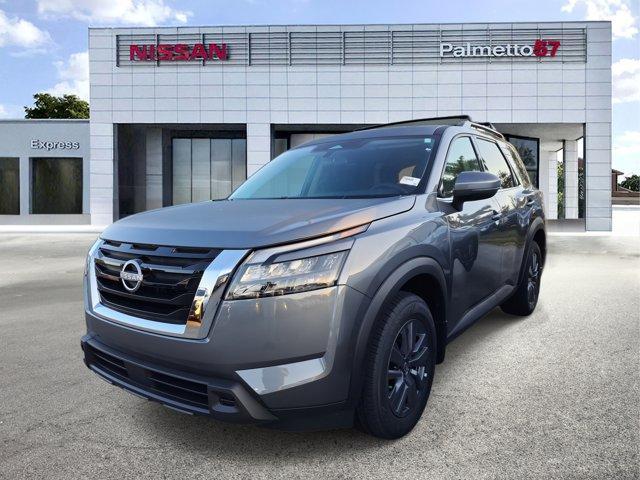 new 2025 Nissan Pathfinder car, priced at $39,645