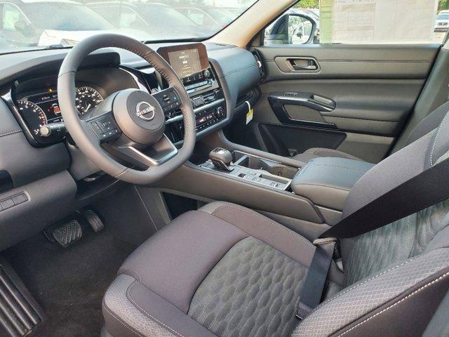 new 2025 Nissan Pathfinder car, priced at $37,950