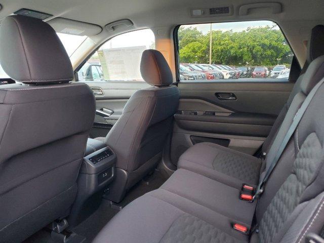 new 2025 Nissan Pathfinder car, priced at $37,950
