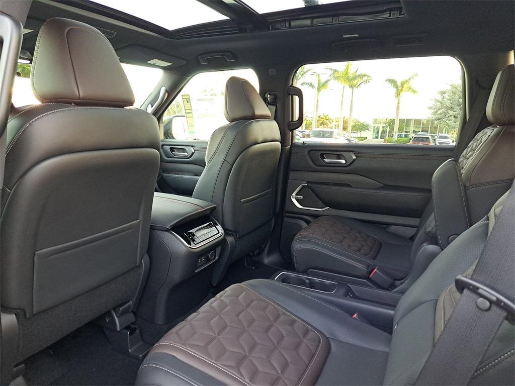 new 2025 Nissan Armada car, priced at $77,070