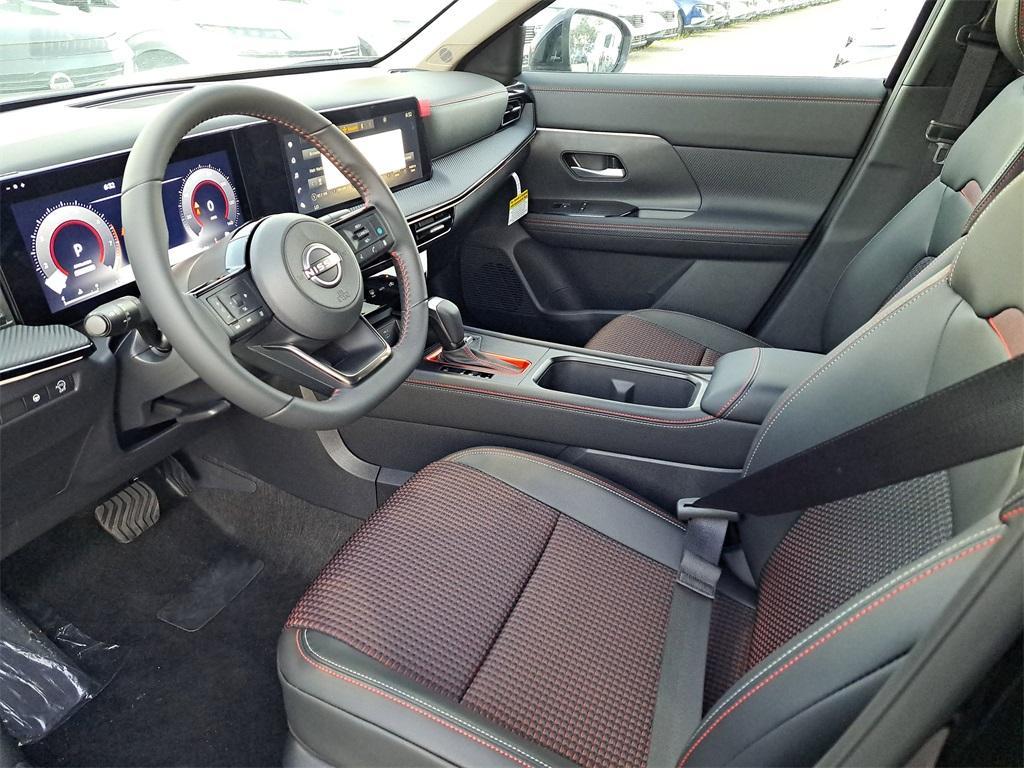new 2025 Nissan Kicks car, priced at $27,004