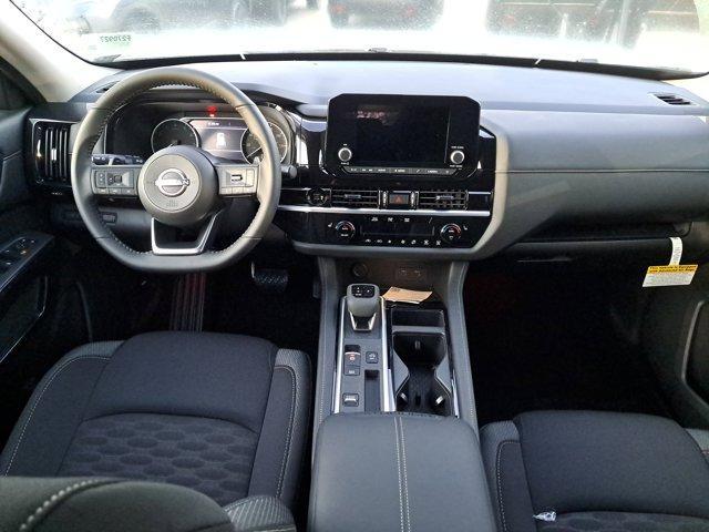 new 2025 Nissan Pathfinder car, priced at $33,435