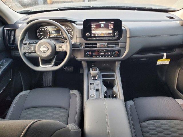 new 2025 Nissan Pathfinder car, priced at $34,878