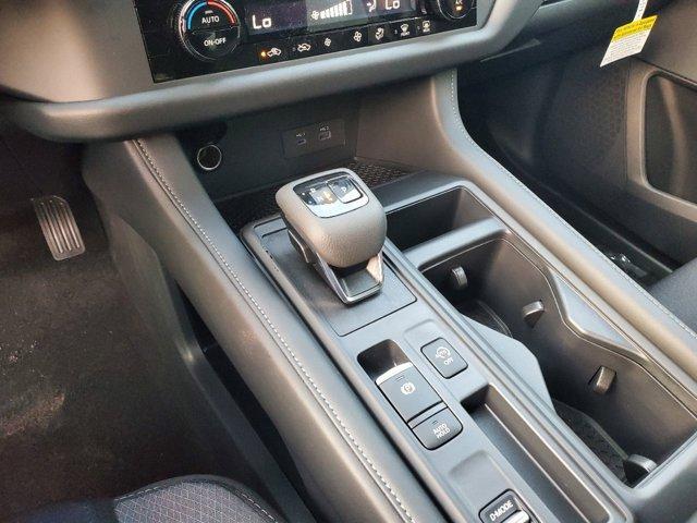 new 2025 Nissan Pathfinder car, priced at $34,878