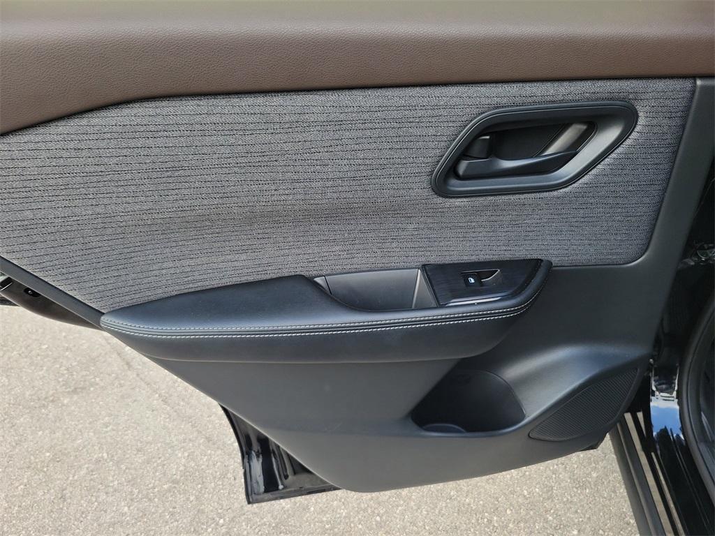 used 2021 Nissan Rogue car, priced at $15,991