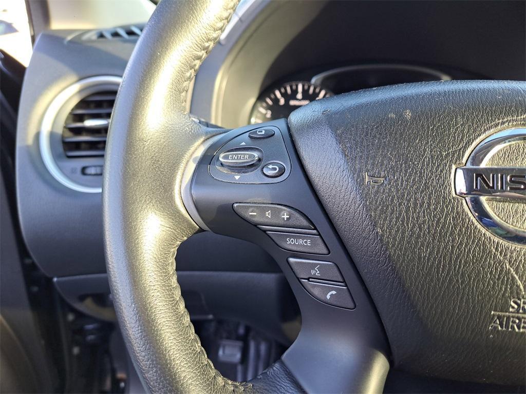 used 2020 Nissan Pathfinder car, priced at $14,991