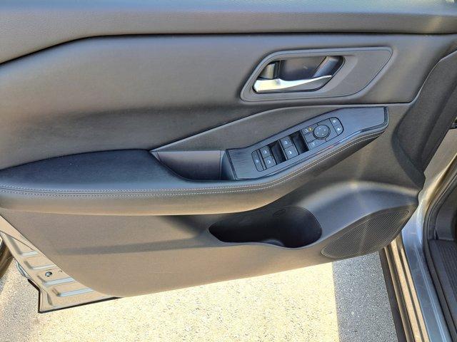 used 2024 Nissan Rogue car, priced at $24,657
