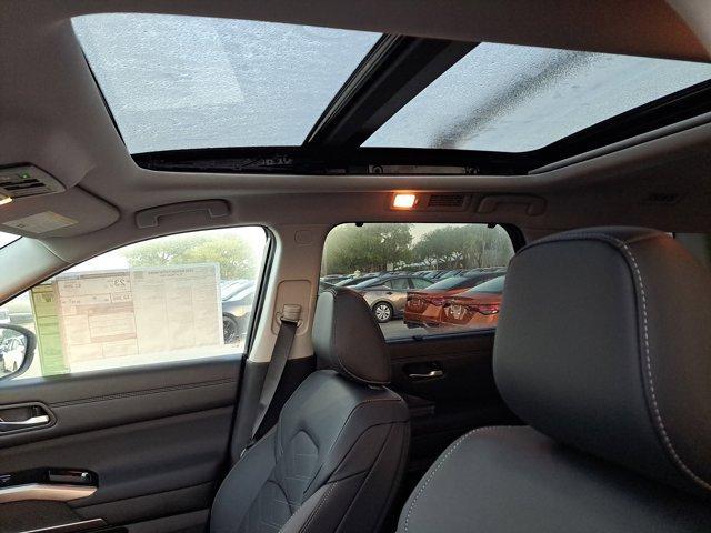 new 2025 Nissan Pathfinder car, priced at $47,354
