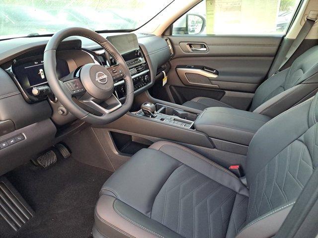 new 2025 Nissan Pathfinder car, priced at $47,354