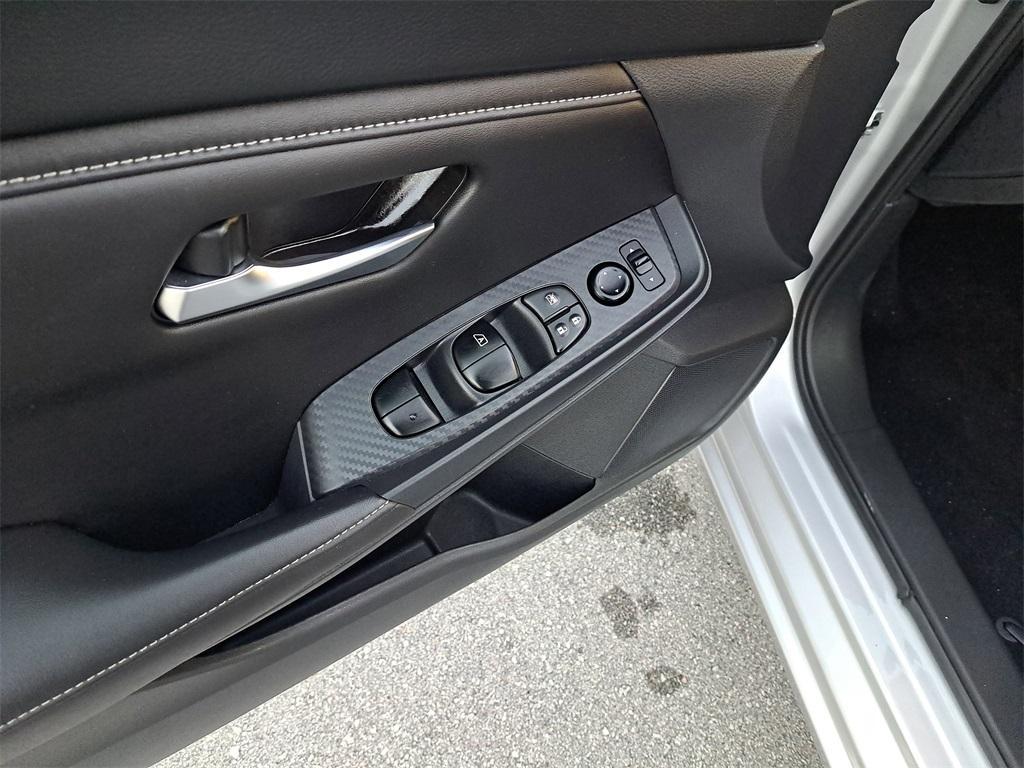 used 2023 Nissan Sentra car, priced at $16,957