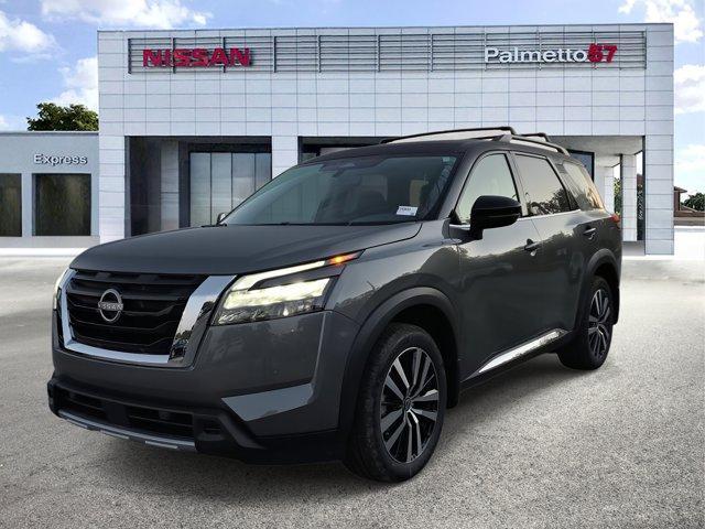new 2025 Nissan Pathfinder car, priced at $47,354