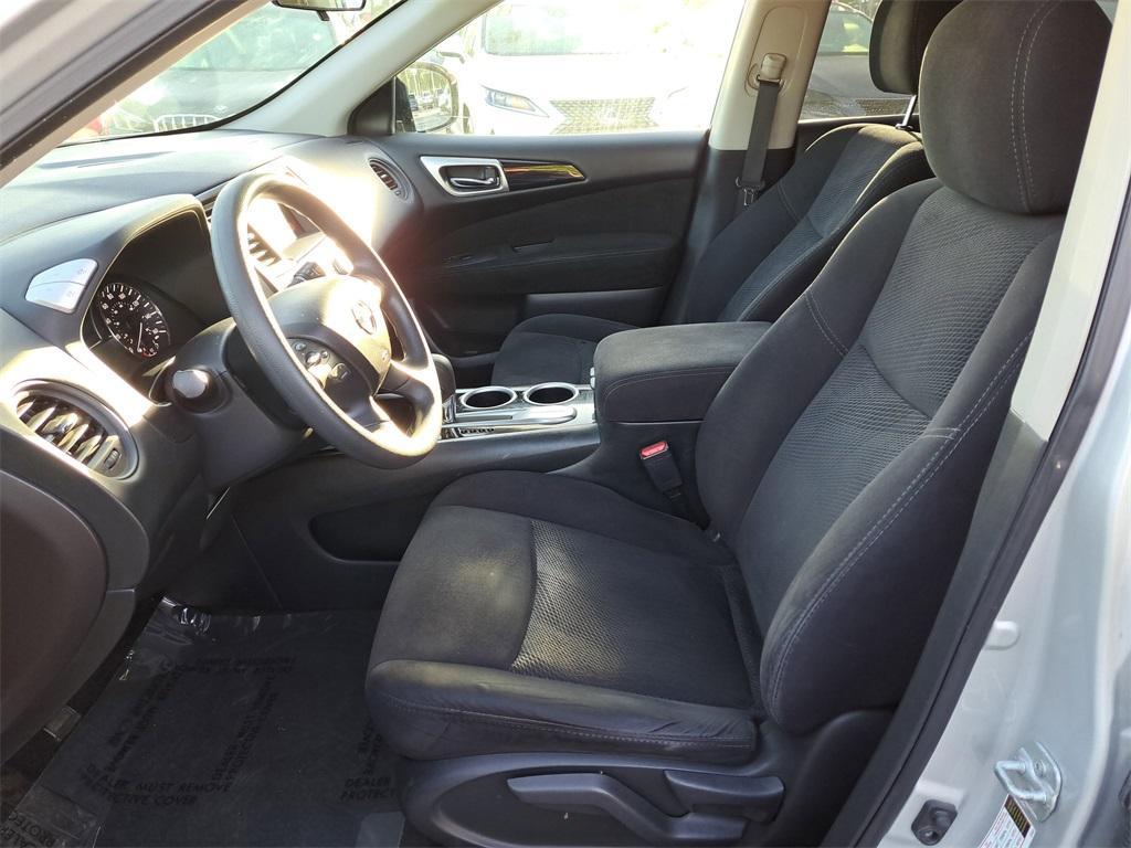 used 2020 Nissan Pathfinder car, priced at $11,657